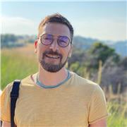 Sono uno psicologo un formatore e tutor d’aula. Offro un supporto concreto allo studio